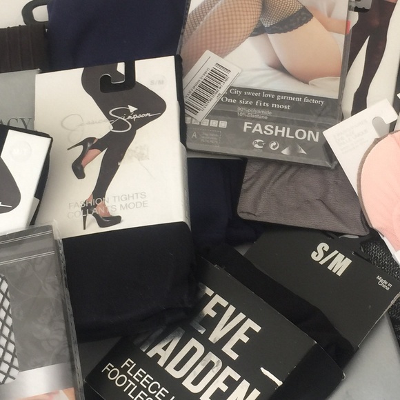 10 Pairs Leggings/Tights/Socks MYSTERY BOX - Picture 3 of 3